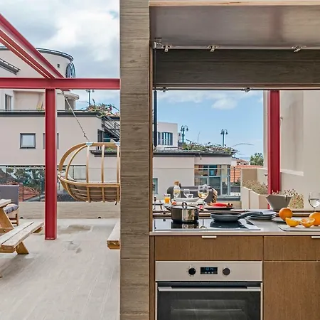 Drapes Design By An Island בית הארחה פונשל