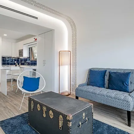 Drapes Design By An Island בית הארחה פונשל