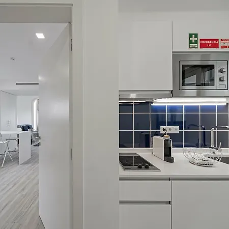 Drapes Design By An Island Pensión Funchal (Madeira)