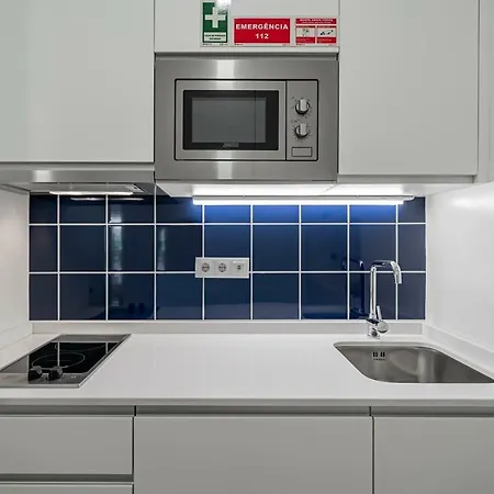 بيت ضيافة Drapes Design By An Island 4*