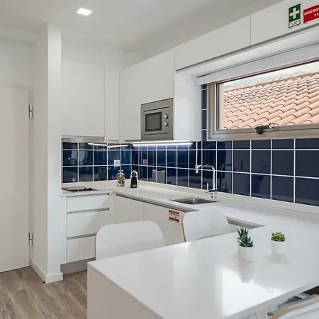 Drapes Design By An Island بيت ضيافة فونشال