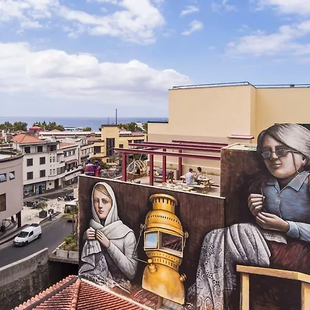 Drapes Design By An Island 4* فونشال