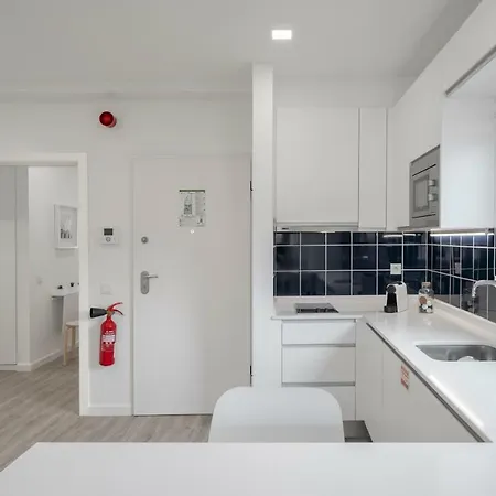 Drapes Design By An Island بيت ضيافة فونشال