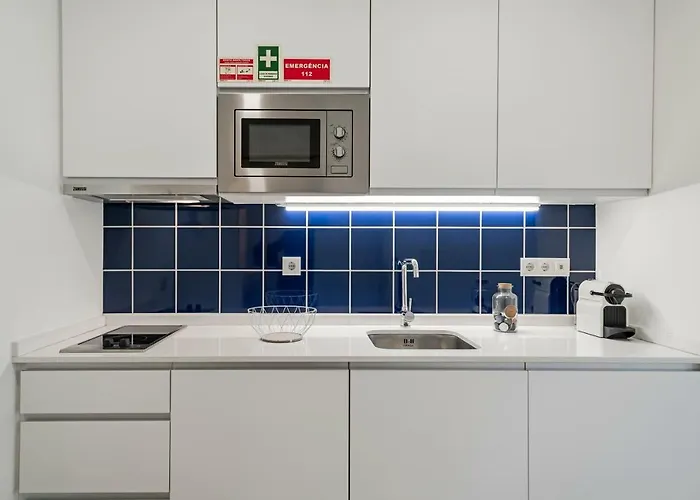 Drapes Design By An Island Φουνκάλ