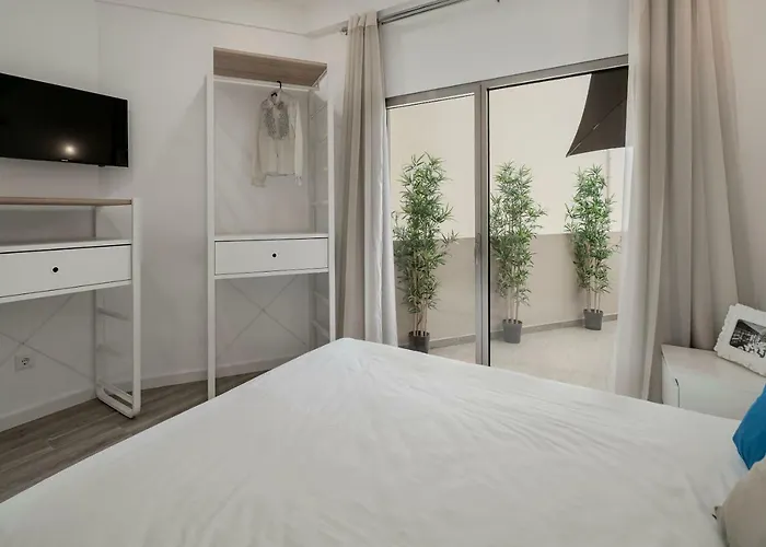 Πανσιόν Drapes Design By An Island Φουνκάλ